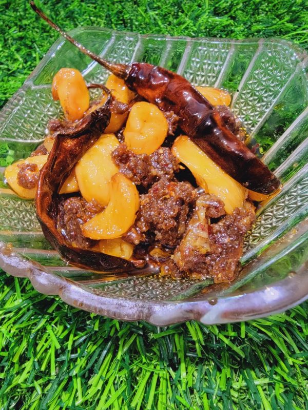 রসুনের আচার (৫০০ গ্রাম)